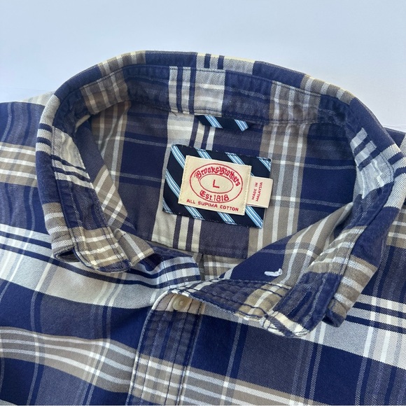 Men’s Brooks Brothers Flannel Shirt
Size Large - Picture 4 of 9